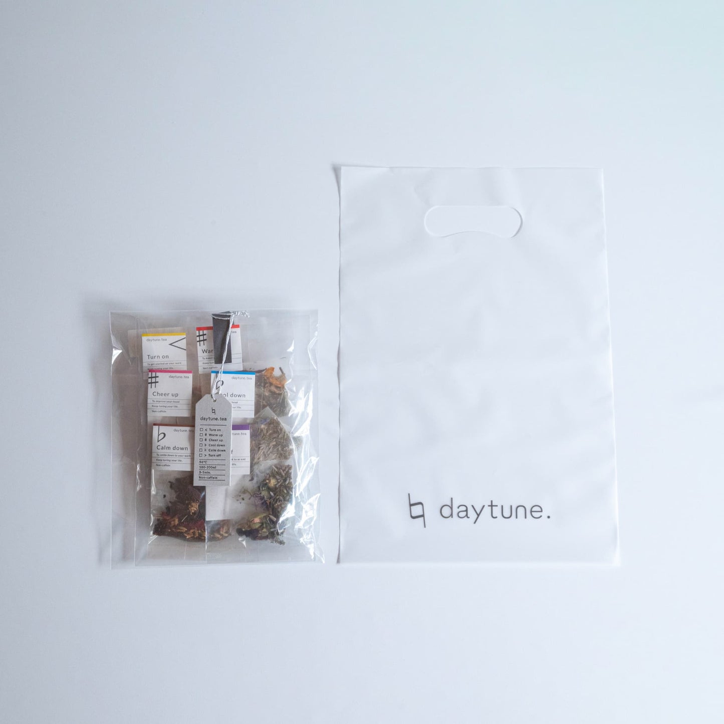 daytune.ロゴ入りお渡し用袋